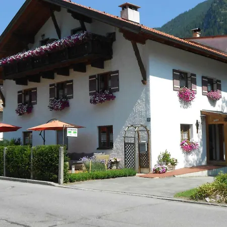 Apartment Alpenperle *